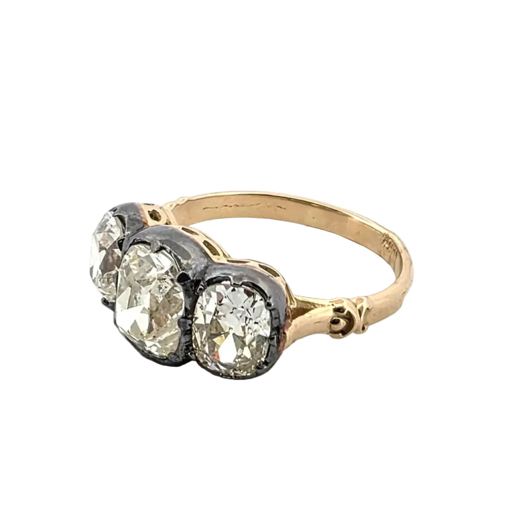 Bague Trilogie en or jaune et diamants - Image 2