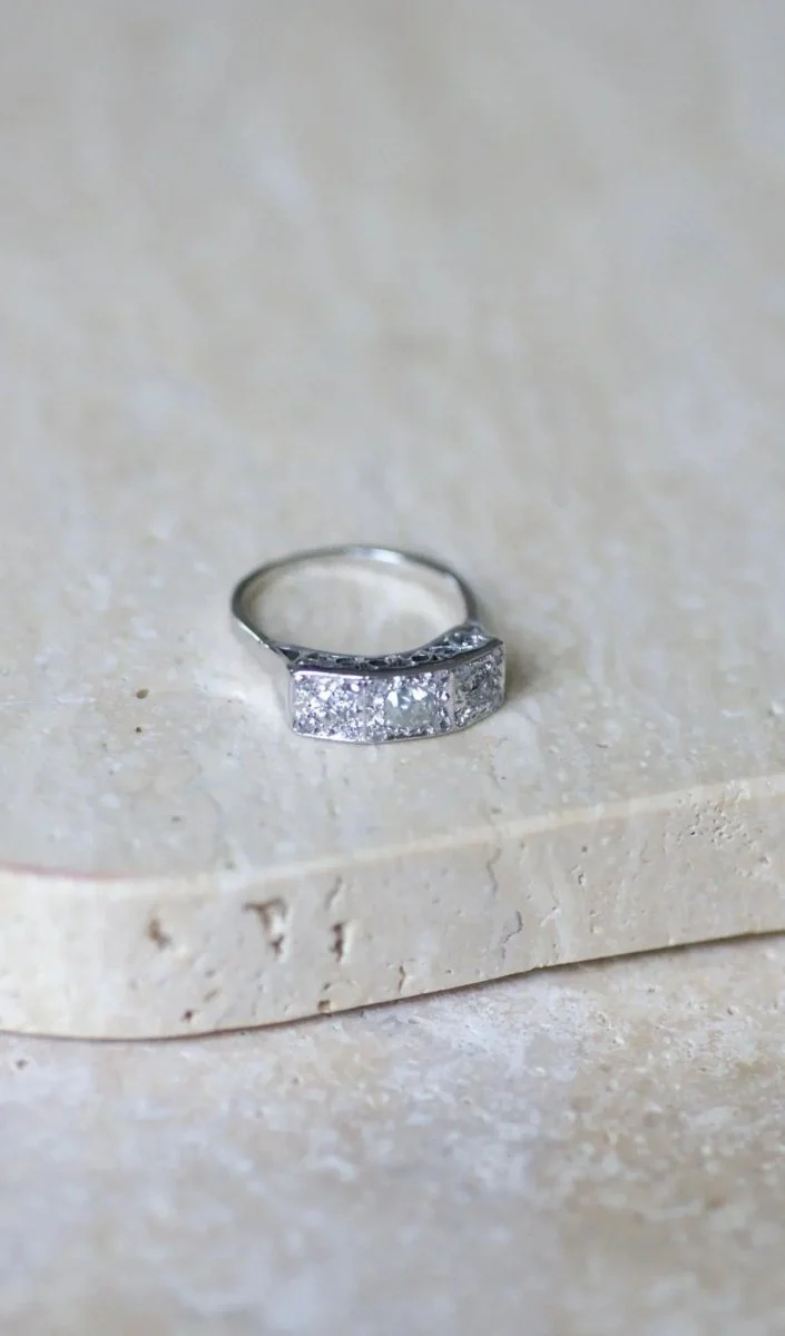 Bague Trilogie Diamants Art Déco - Image 10