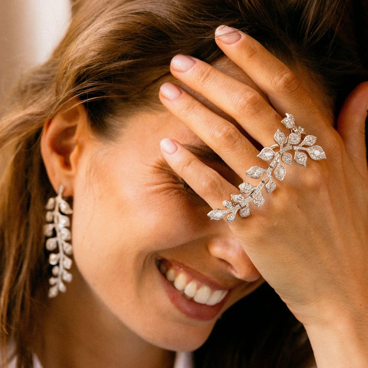 Bague Triple en or blanc et diamants - Image 2