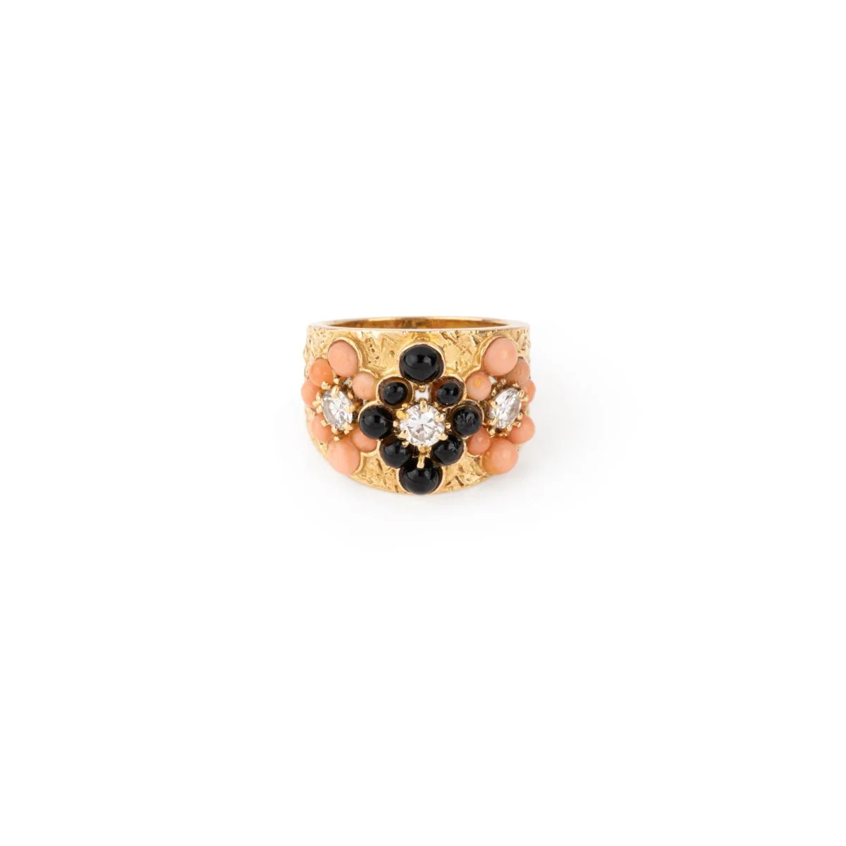 Bague Bandeau VAN CLEEF & ARPELS en or jaune, corail, onyx et diamants