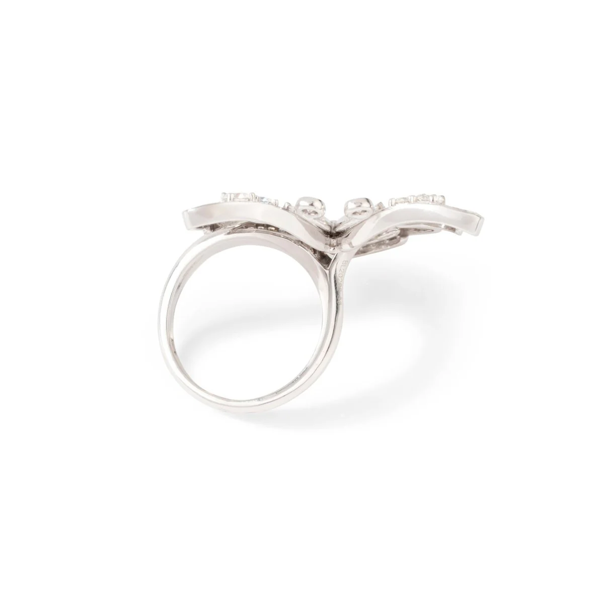Bague VAN CLEEF & ARPELS Papillon en or blanc et diamants - Image 5