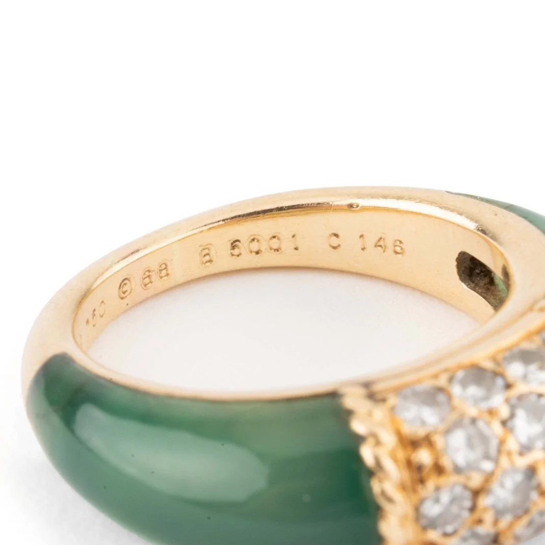 Bague Jonc VAN CLEEF & ARPELS "Philippine" en or jaune, jade verte et diamants - Image 4