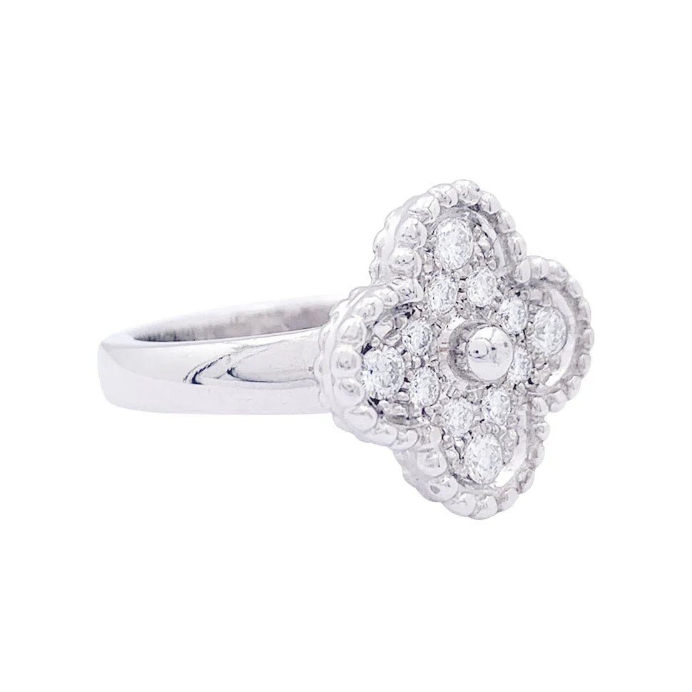 Bague VAN CLEEF & ARPELS "Vintage Alhambra", en or blanc et diamants - Image 5