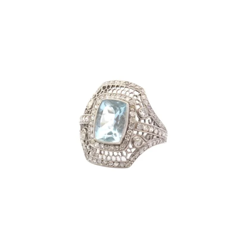 Bague en platine, aigue-marine et diamants - Image 2