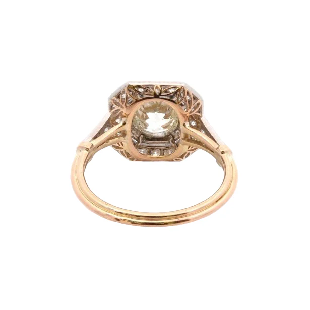 Bague Entourage en platine, or jaune, et diamants - Image 4