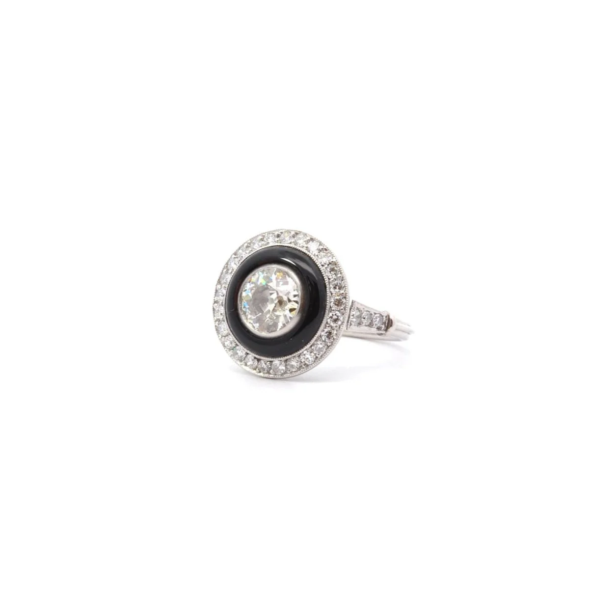 Bague Entourage en platine, onyx et diamants - Image 3