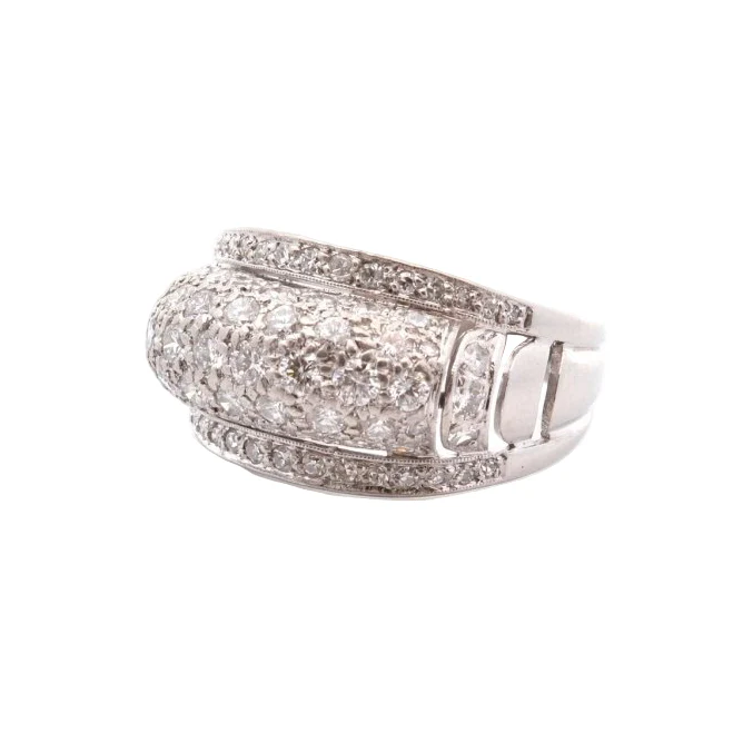 Bague Pavée en or blanc et diamants - Image 3