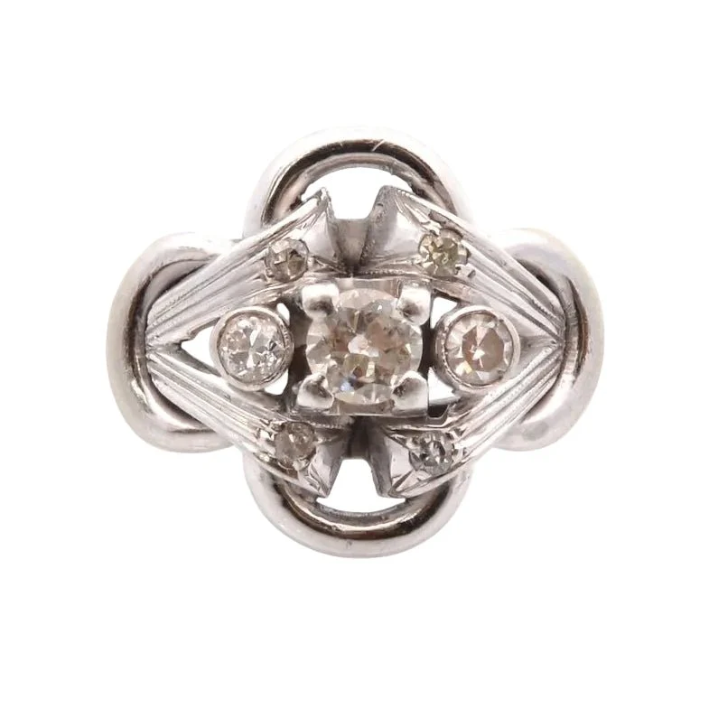 Bague en or blanc et diamants