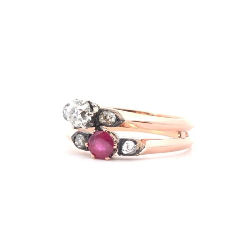 Bague Toi et Moi en or, platine, argent, rubis et diamants - Image 2