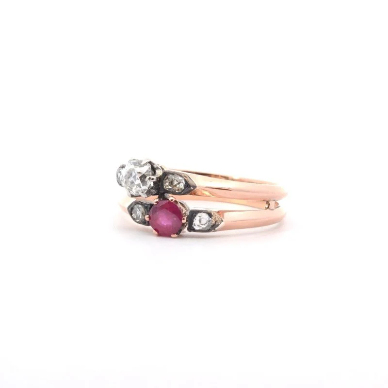 Bague Toi et Moi en or, platine, argent, rubis et diamants - Image 3