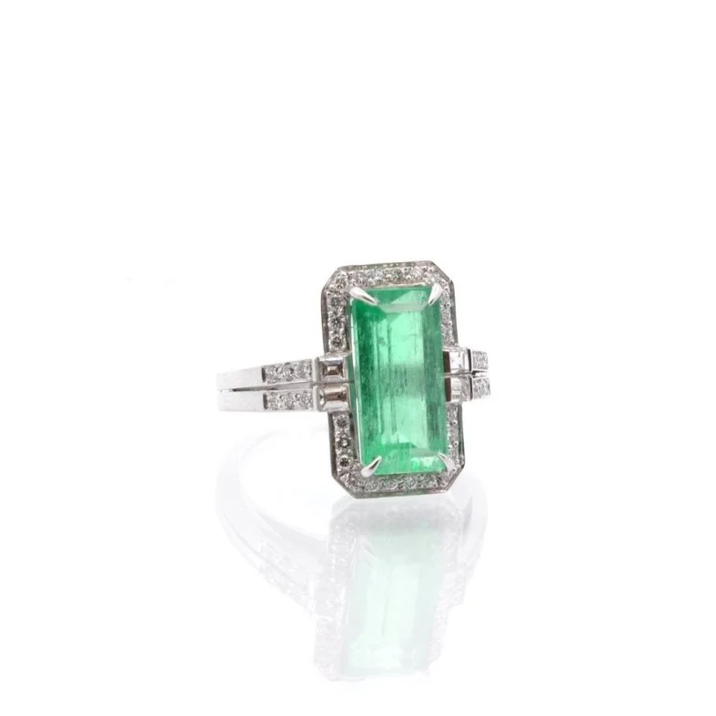 Bague vintage émeraude et diamants en platine - Image 2
