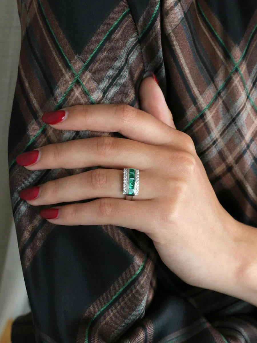 Bague vintage platine émeraudes diamants - Image 10