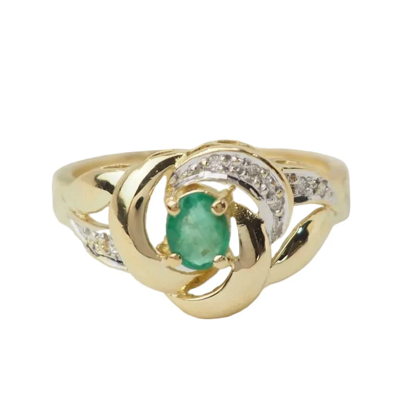 Bague Solitaire en or jaune, émeraude et diamants