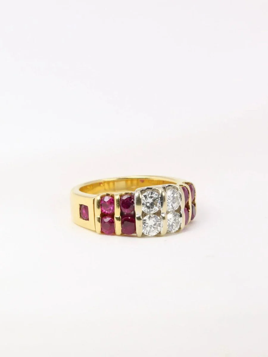 Bague vintage en or, rubis et diamants - Image 7