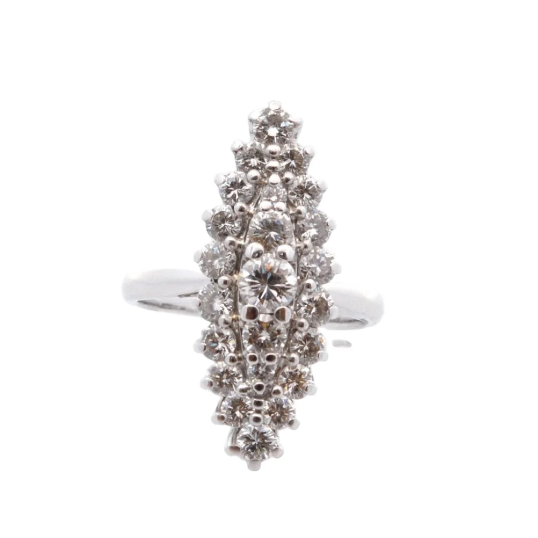 Bague Marquise en or blanc et diamants