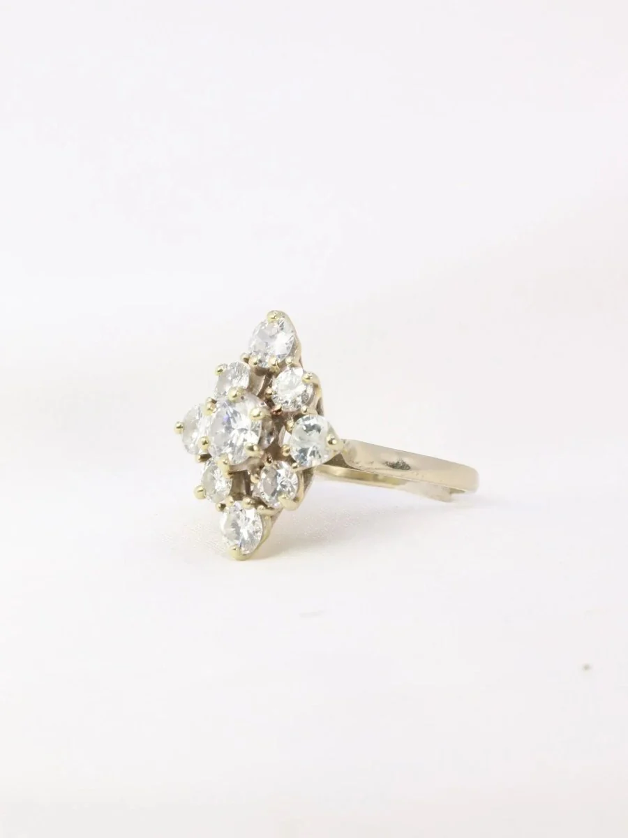 Bague vintage marquise en or blanc et diamants - Image 7
