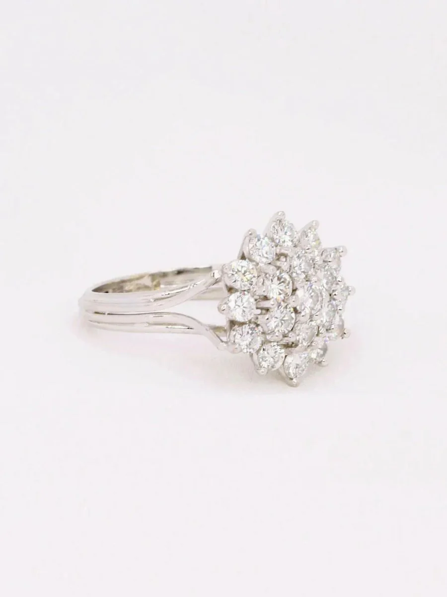 Bague fleur or blanc diamants 2 ct - Image 8