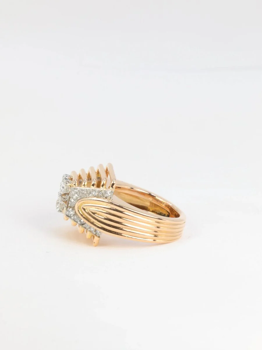 Bague vintage pyramidale en or 18k et diamants - 1950 - Image 6