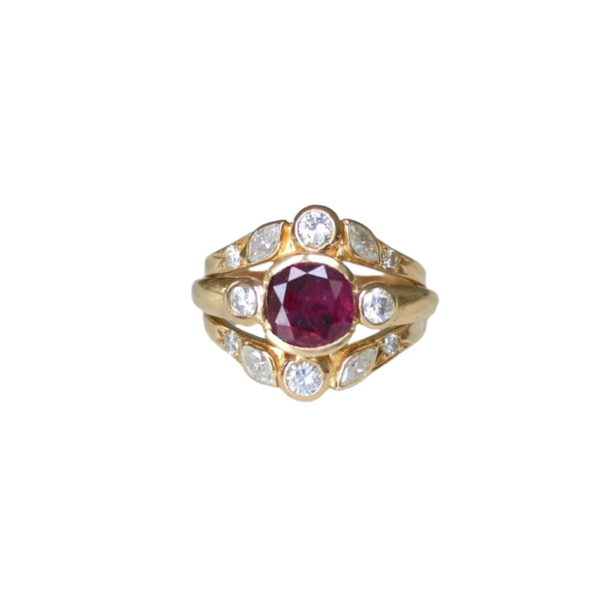 Bague Vintage Dôme triple anneaux en or jaune rubis et diamants