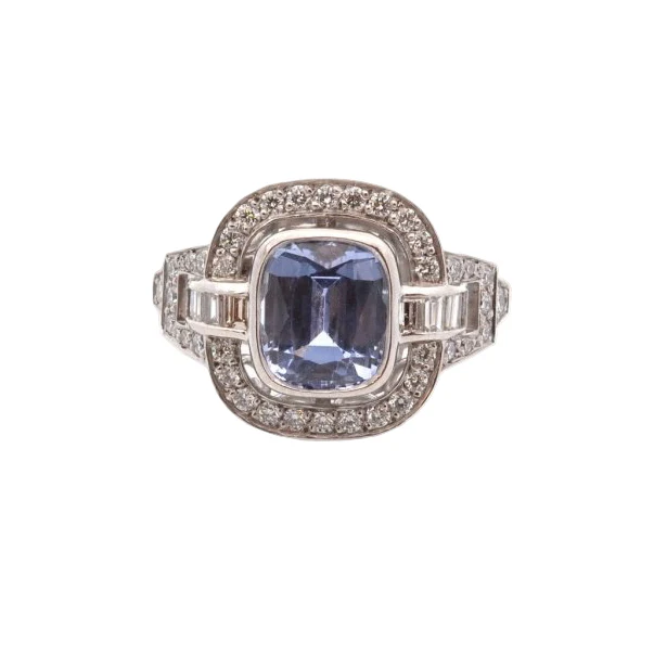 Bague Entourage en platine, saphir, et diamants - Image 2