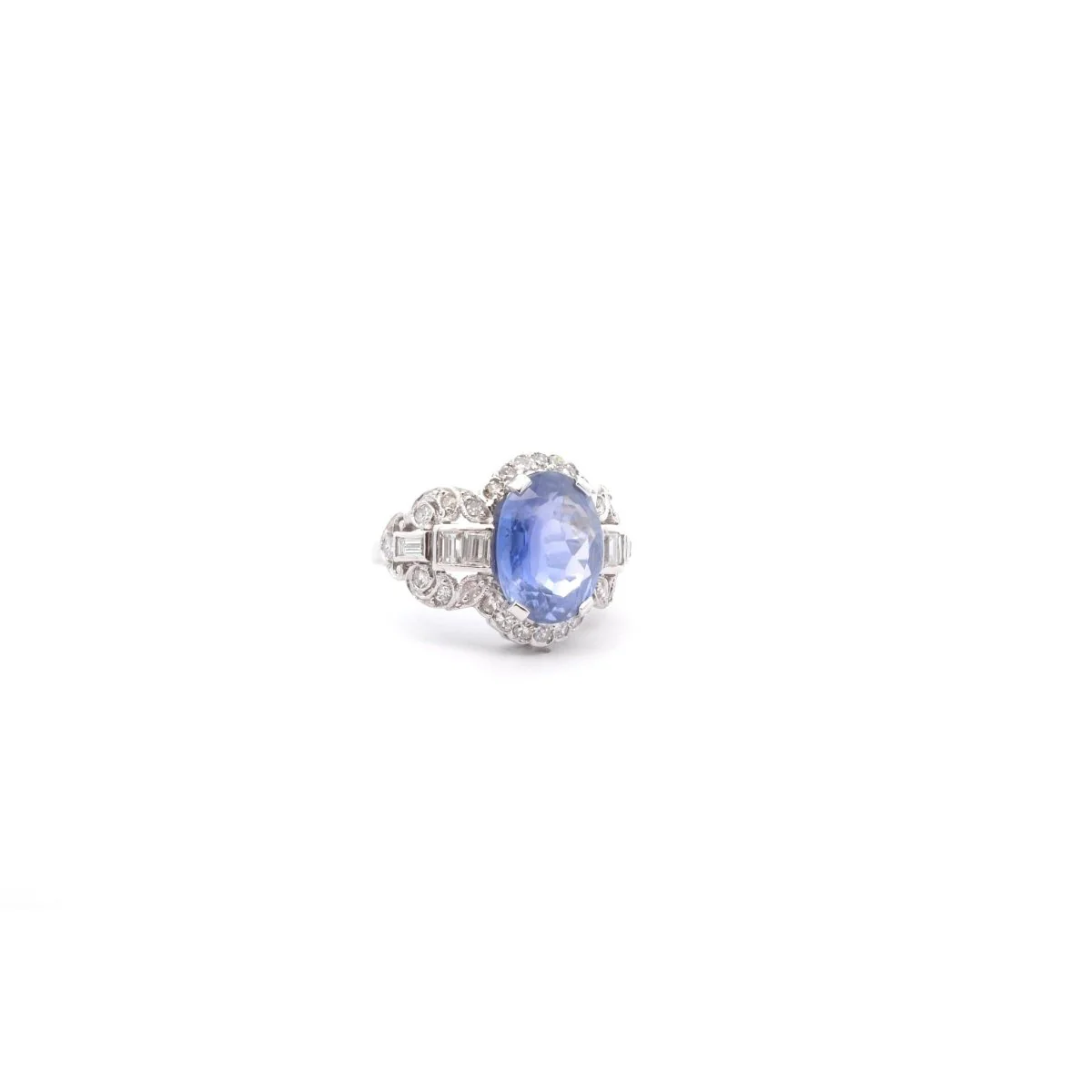 Bague Entourage en platine, saphirs et diamants - Image 4