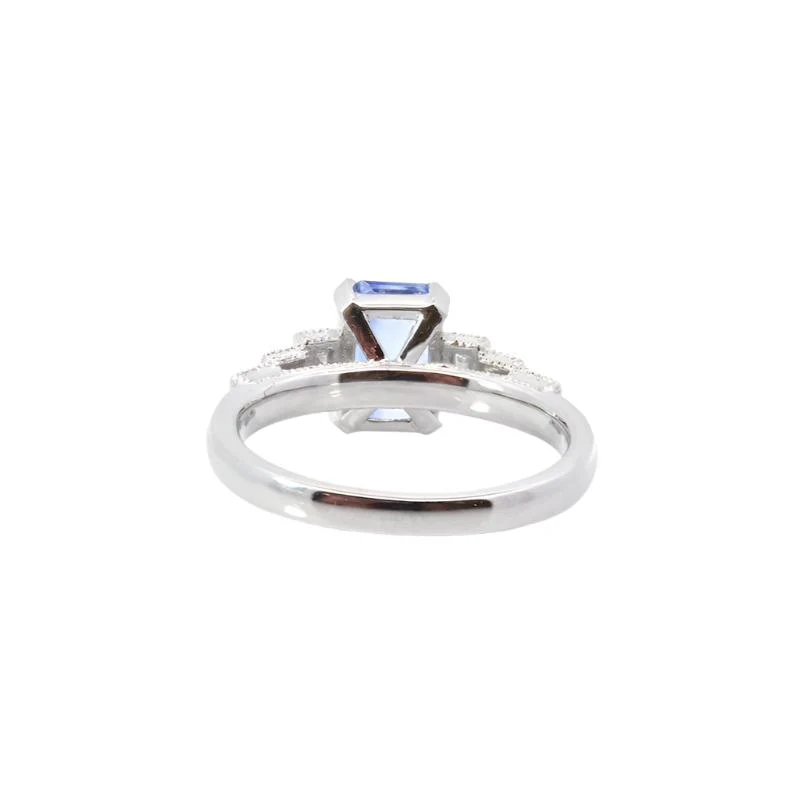 Bague en platine, saphir et diamants - Image 4