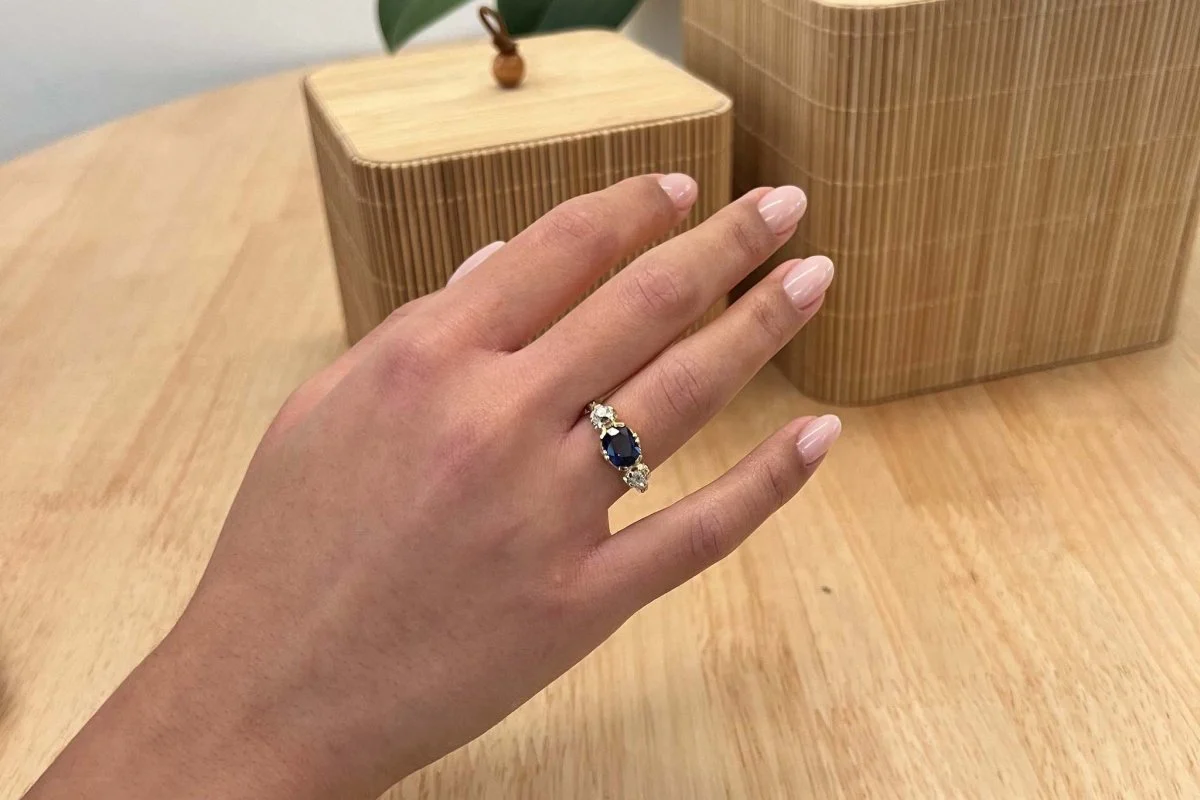 Bague vintage saphir et diamants en or - Image 6