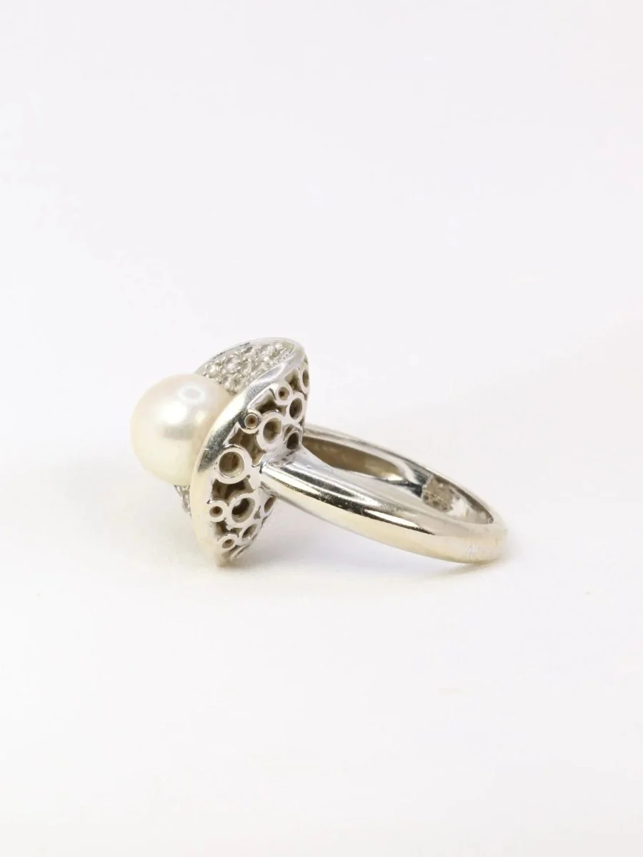 Bagueen or blanc, perle akoya et diamants - Image 4
