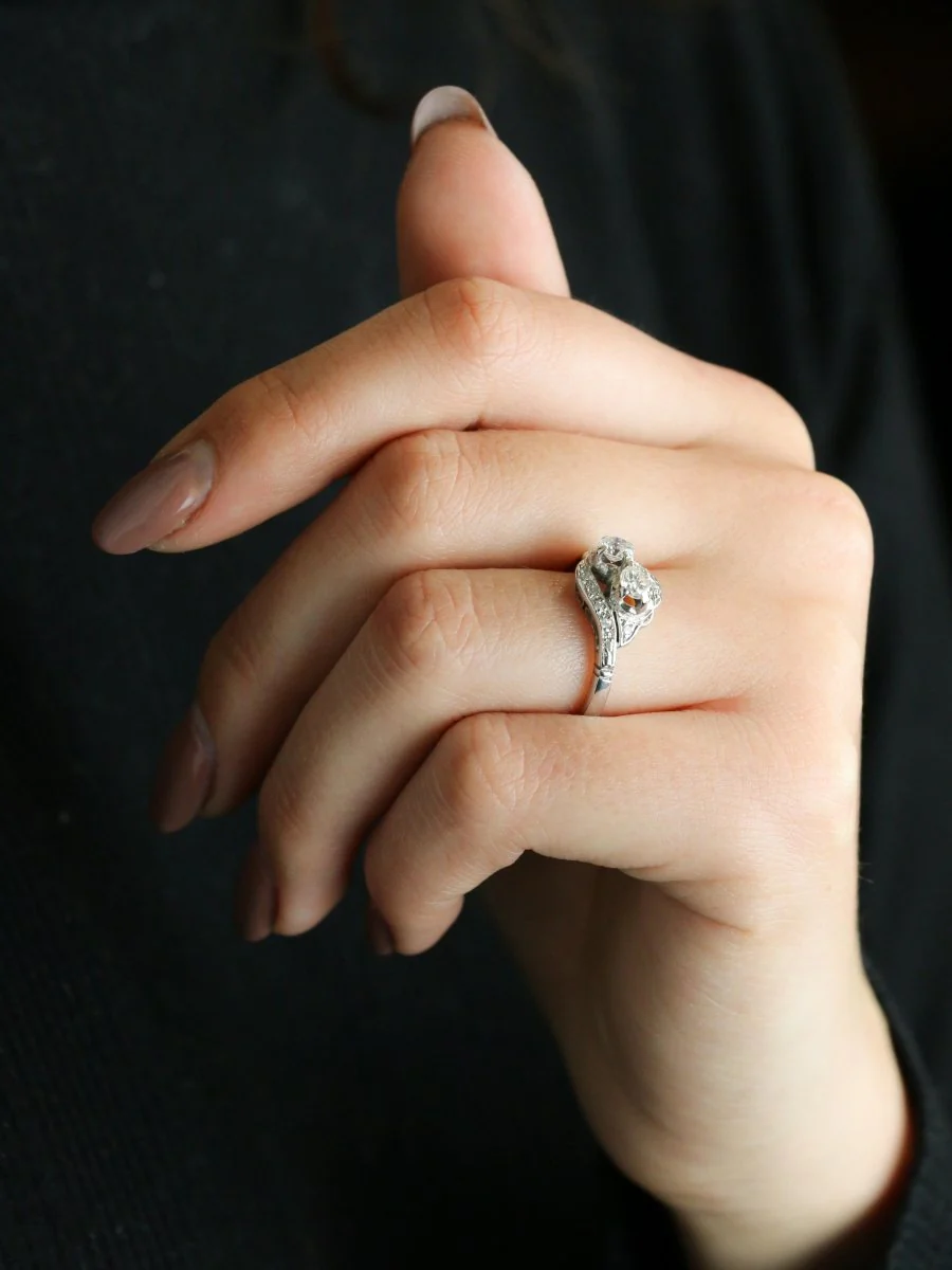 Bague vintage toi et moi or blanc diamants - Image 10