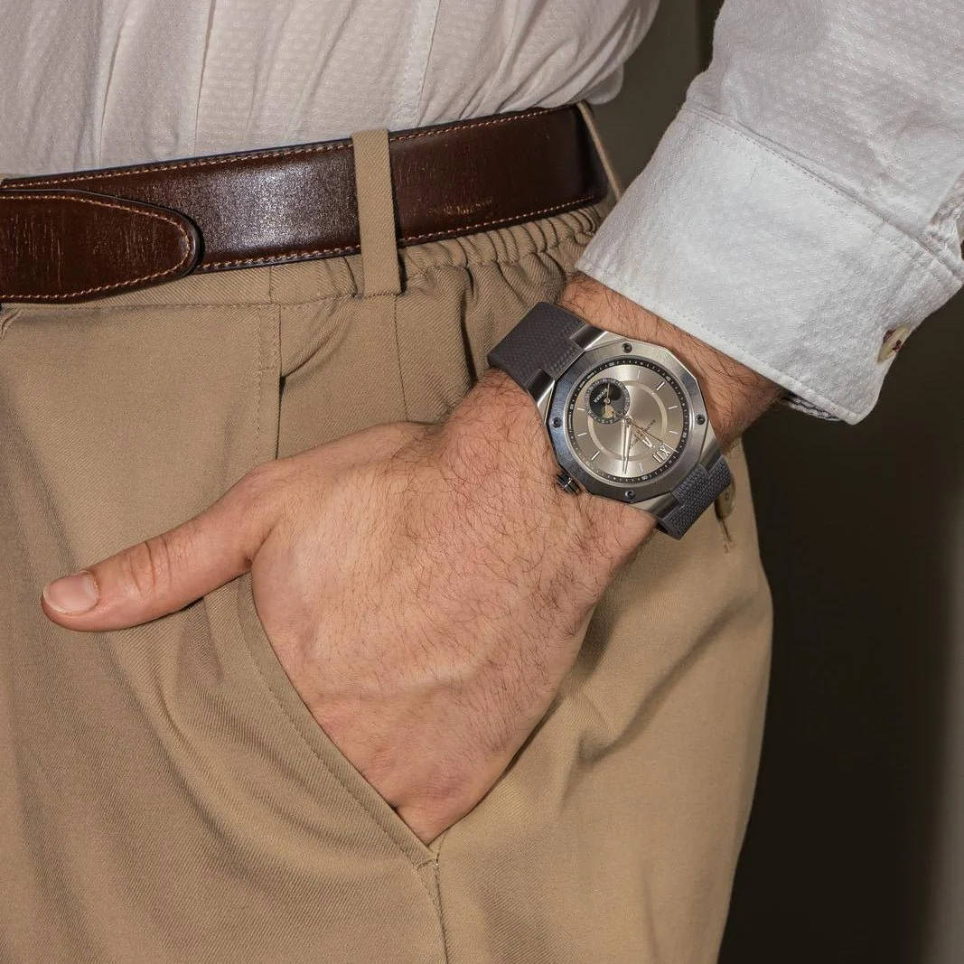 Montre BAUME & MERCIER "Riviera" en acier et caoutchouc - Image 2