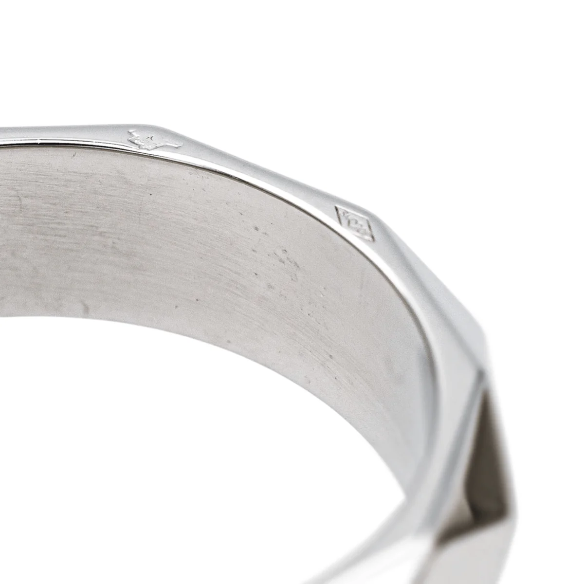 Bague Alliance BOUCHERON "Facettes" en or blanc - Image 6