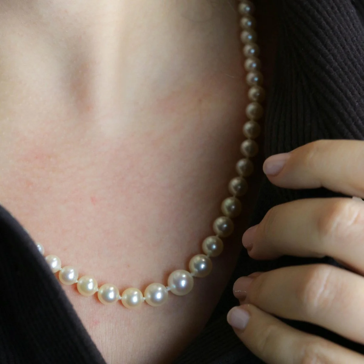 Collier Perles BOUCHERON en or blanc - Image 2