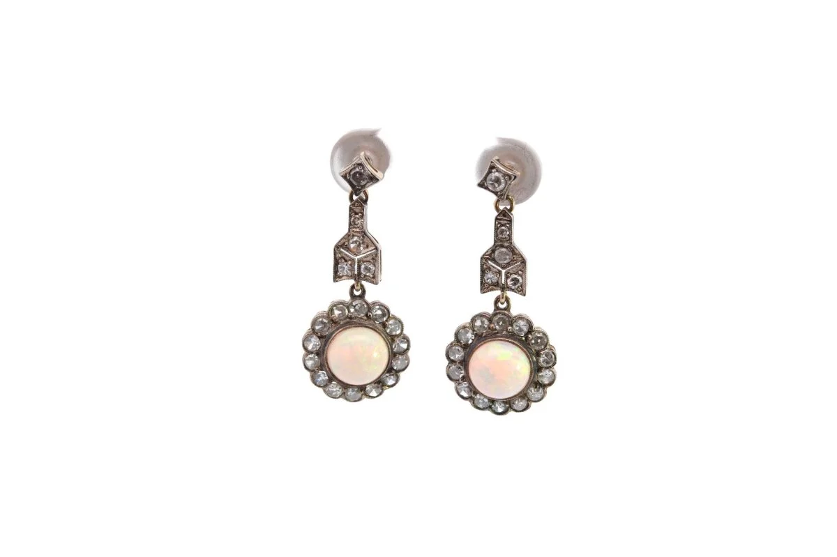 Boucles anciennes opales et diamants