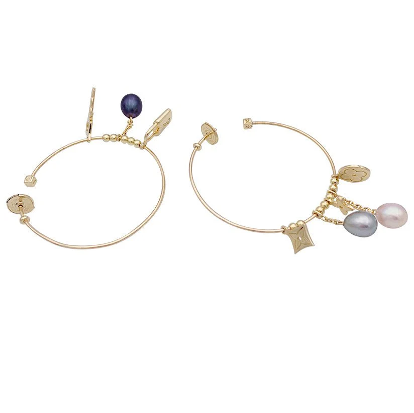 Boucles d'oreille Créoles LOUIS VUITTON "Monogram" en or jaune et perles - Image 3