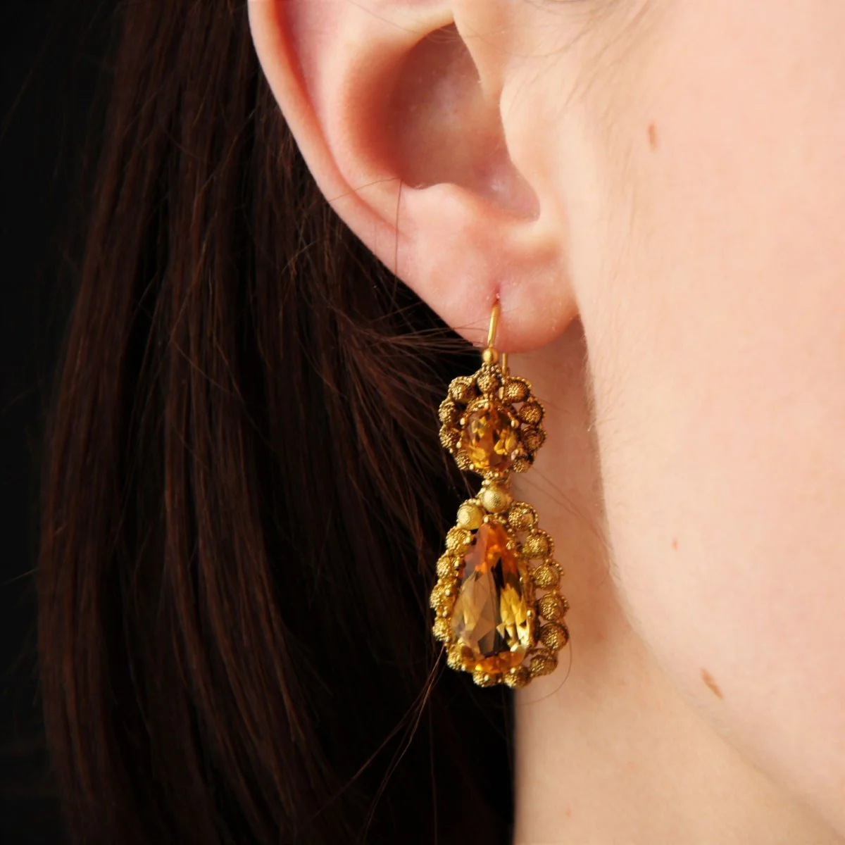 Boucles d'oreilles Dormeuses en or jaune et citrines - Image 2