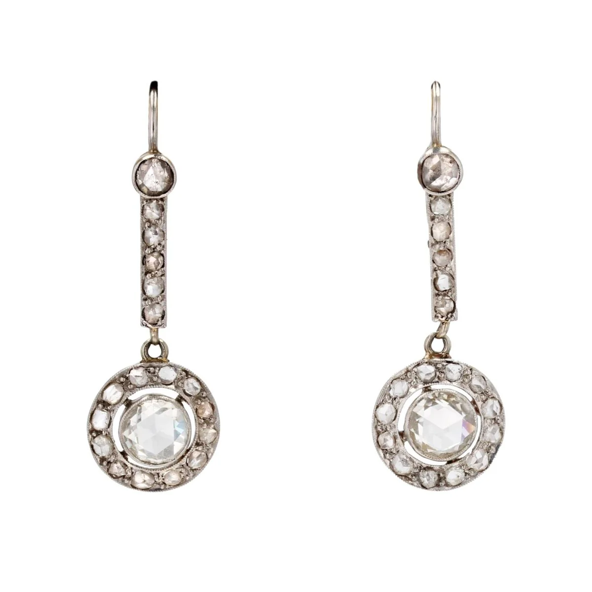 Boucles d'oreilles Pendantes en platine et diamants