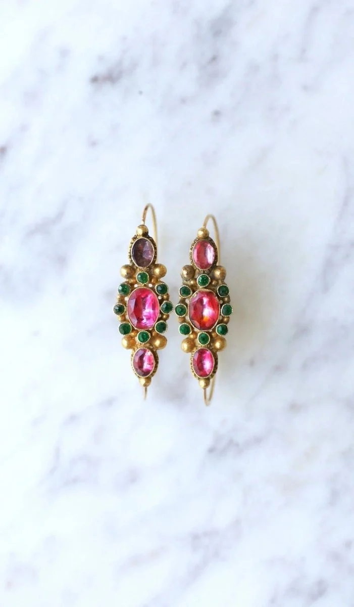 Boucles d’oreilles Poissardes en or et strass - Image 3