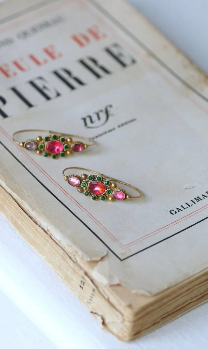 Boucles d’oreilles Poissardes en or et strass - Image 8