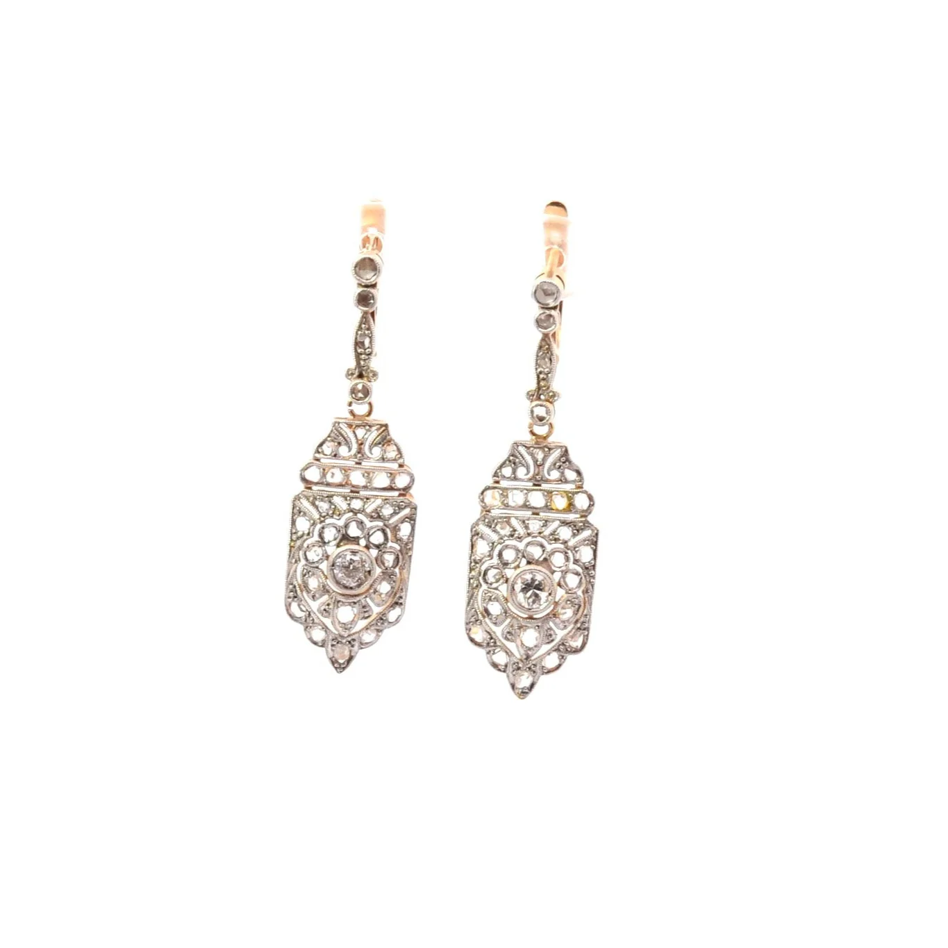 Boucles d'oreilles Art déco en or jaune, platine et diamants