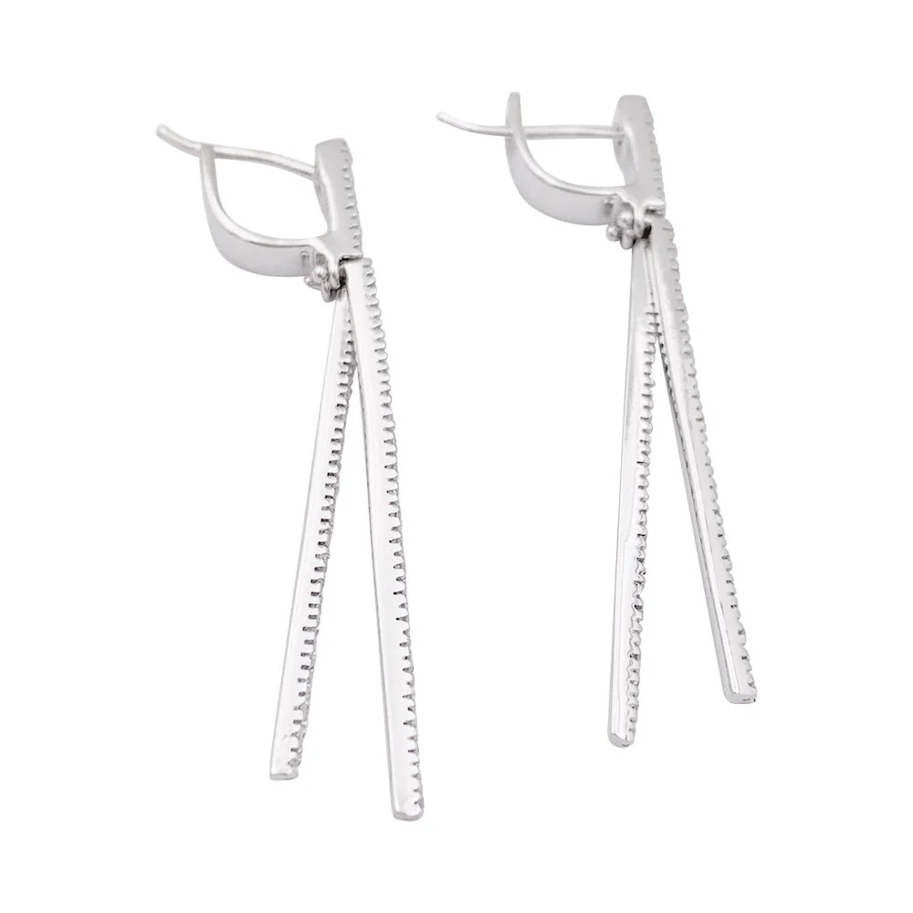 Boucles d'oreilles Pendantes, "Barettes" en or blanc et diamants - Image 3