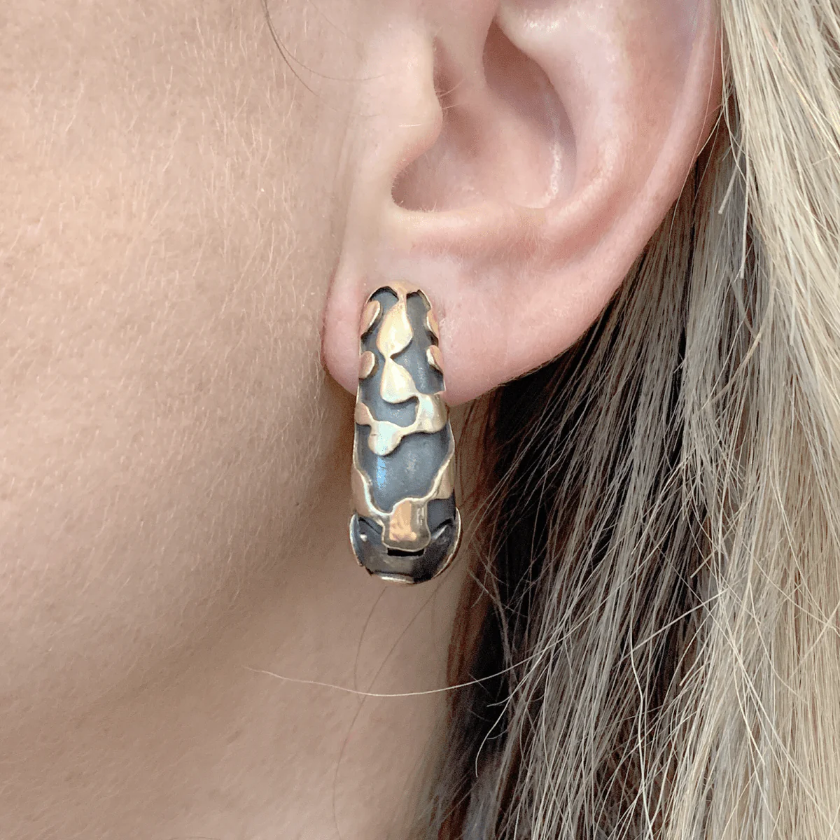 Boucles d'oreilles Clips en or jaune et bronze - Image 2
