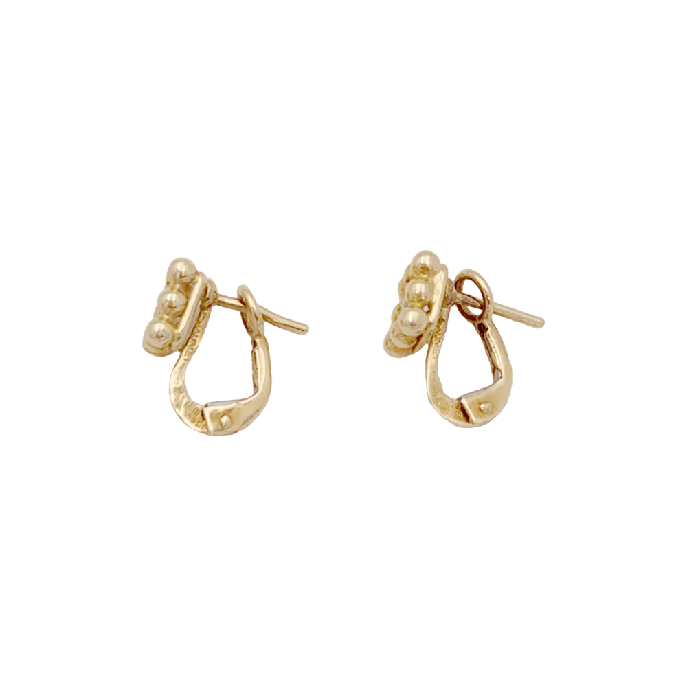Boucles d'oreilles Dormeuses CHAUMET "Quadrangulaires" en or jaune et diamants - Image 4
