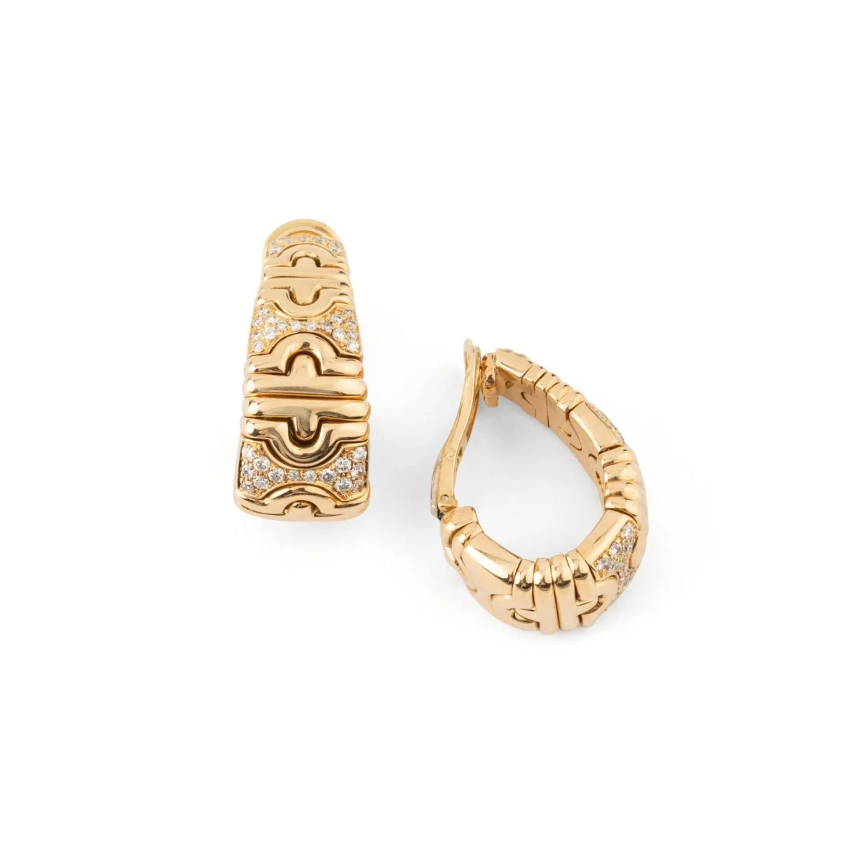 Boucles d'oreilles Clip BULGARI "Parentesi" en or jaune et diamants - Image 3