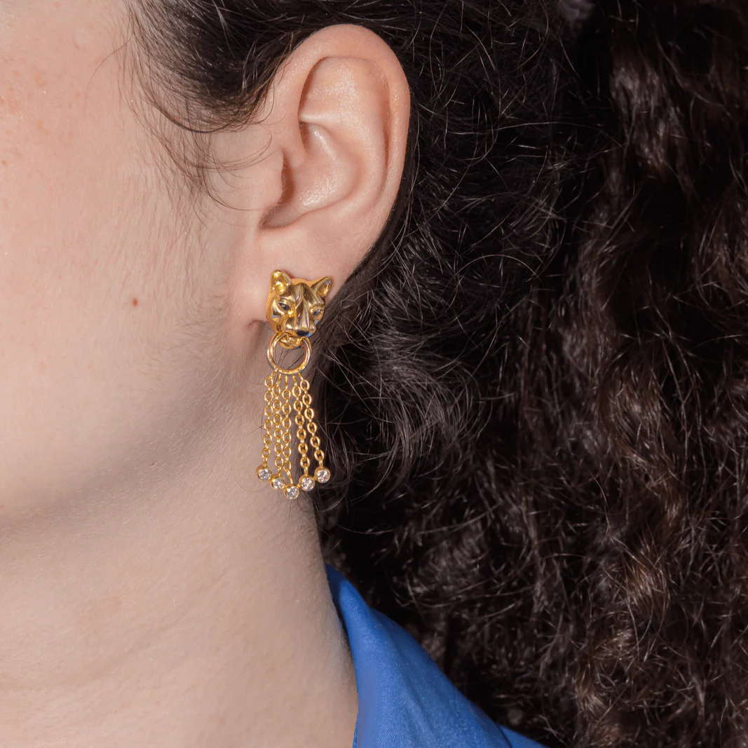 Boucles d'oreilles Clips CARTIER "Panthère" en or jaune, émeraudes et diamants - Image 2