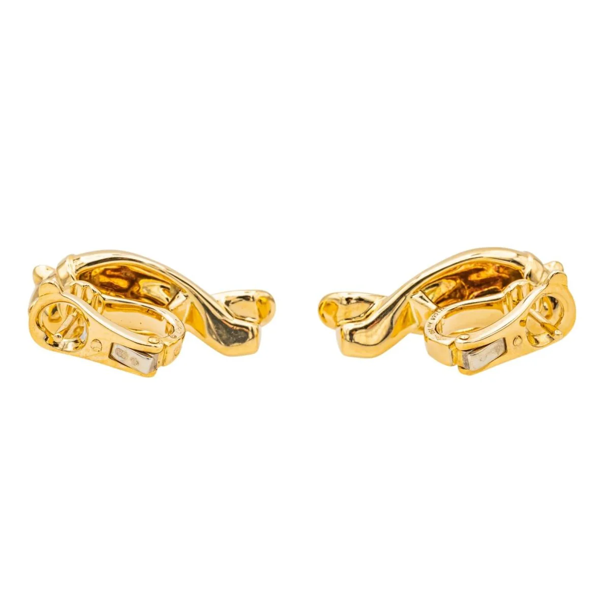 Boucles d'oreilles Clip CARTIER "Panthère" en or jaune, or blanc, grenats et onyx - Image 4