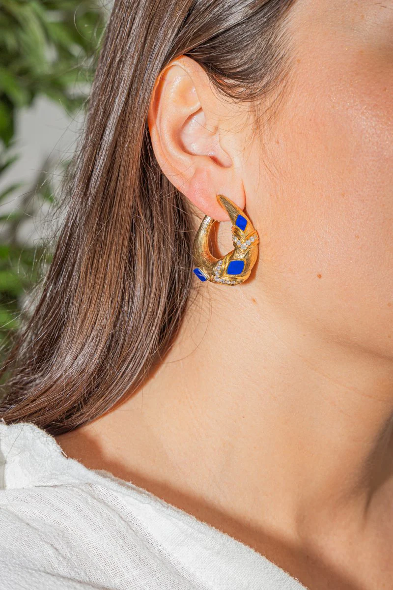 Boucles d'oreilles Clip en or jaune, lapis-lazuli et diamants - Image 2