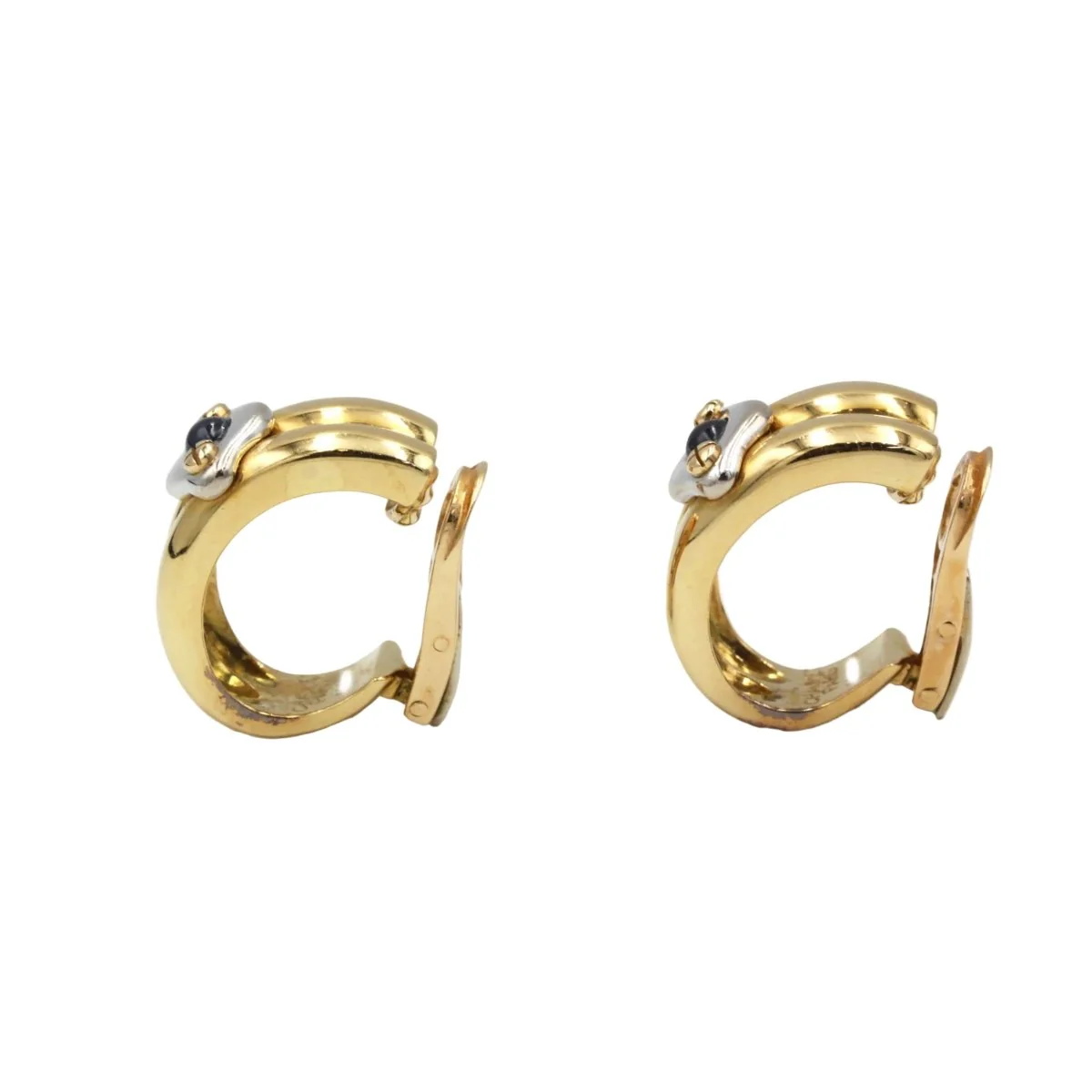 Boucles d'oreilles Clips CHAUMET en or blanc, or jaune et saphirs - Image 2