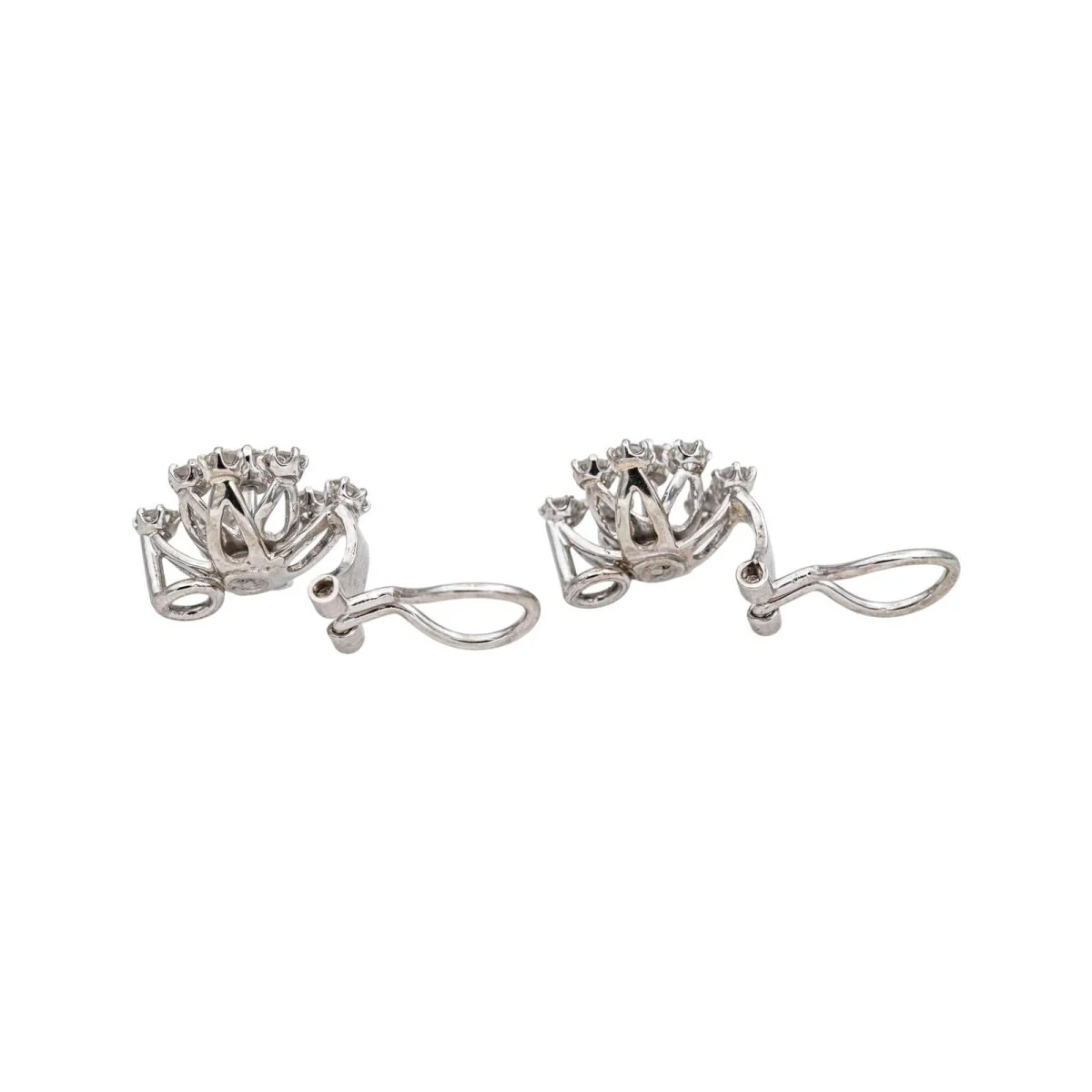 Boucles d'oreilles Clips en or blanc et diamants - Image 8