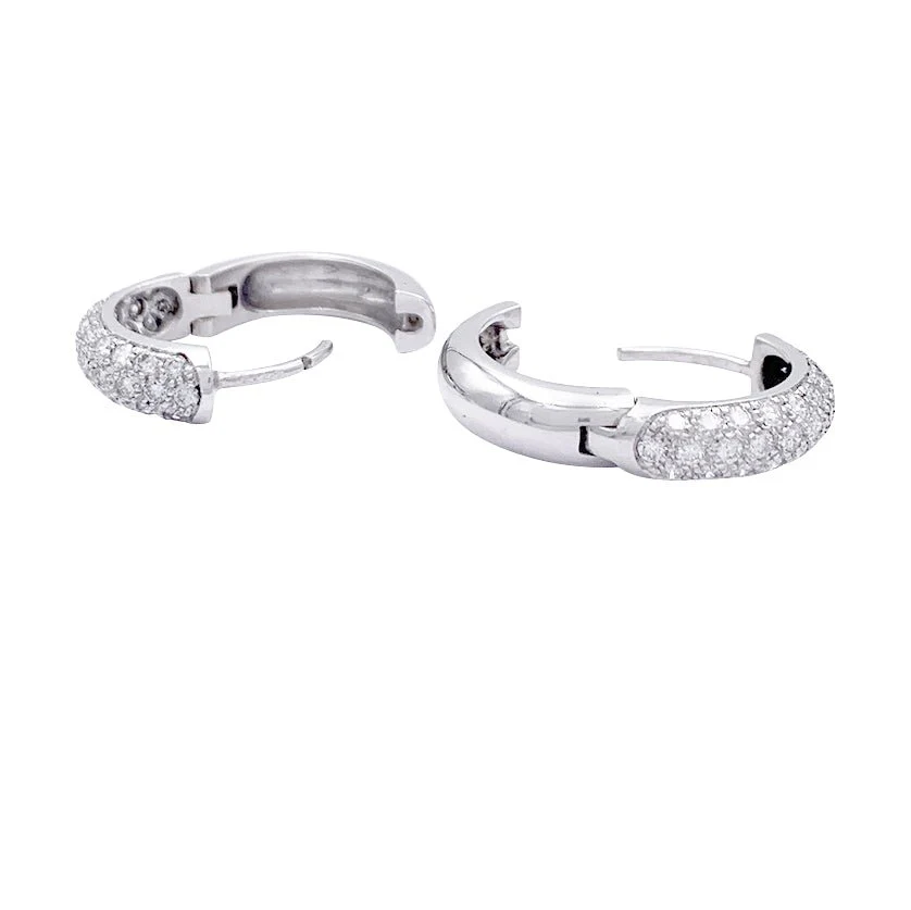 Boucles d'oreilles créoles en or blanc, diamants. - Image 4