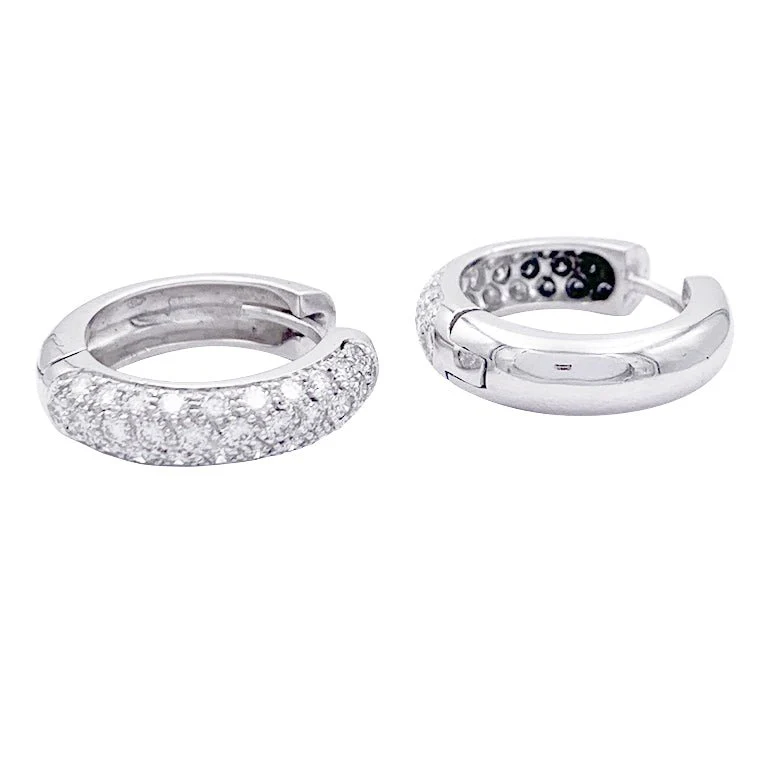 Boucles d'oreilles créoles en or blanc, diamants. - Image 7